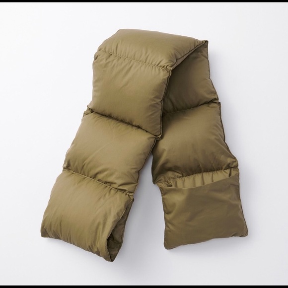 Muji Accessories - Muji Down Scarf - Unisex - NWT